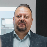 Преподаватель