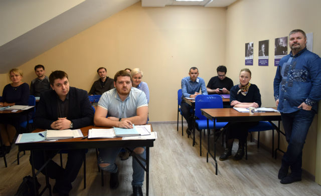 Развиваем управленческие навыки Развиваем управленческие навыки
