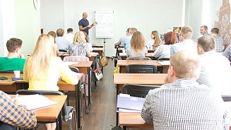 Как российские компании мотивируют сотрудников